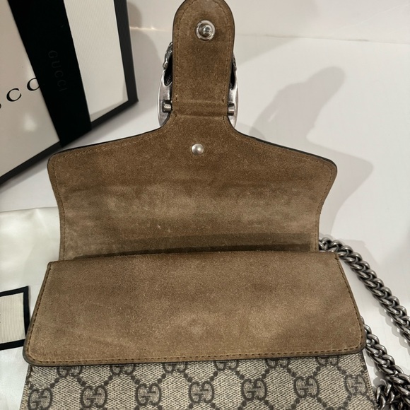 Authentic Gucci Dionysus GG Supreme Mini Bag - Picture 11 of 14